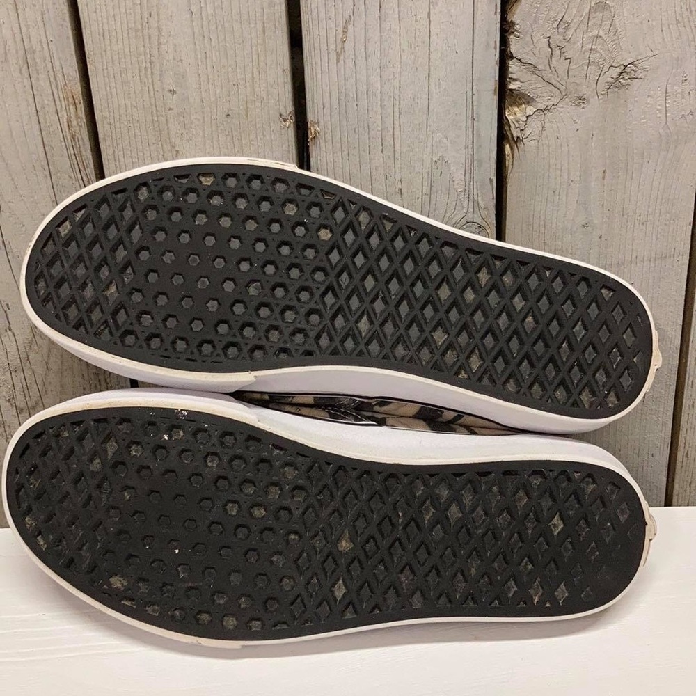 Ladies Vans - Picture 7 of 8